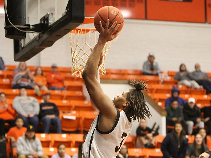 basketball game at cowley college