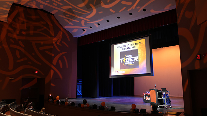 orientation meeting in the brown center