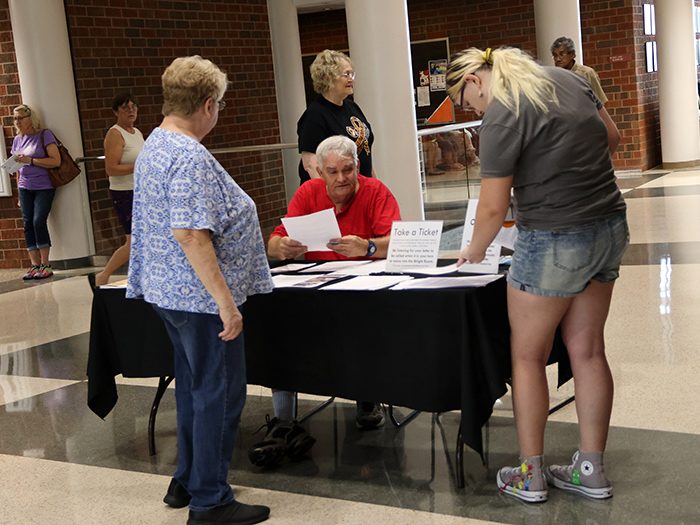 Golden Tigers sign up desk