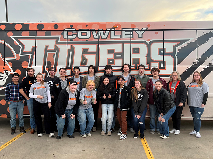 cowley college quiz bowl team