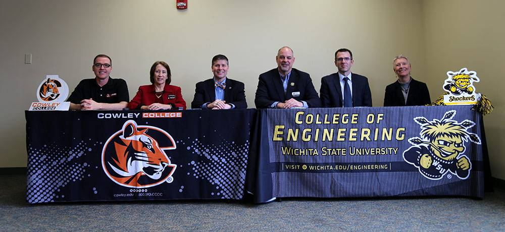 academics signs agreement